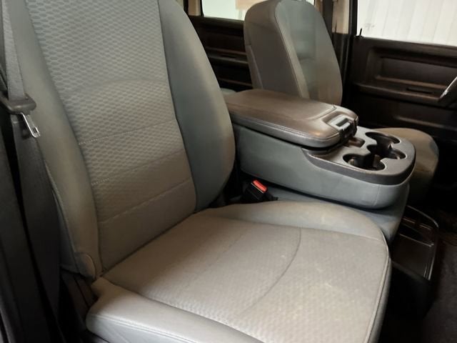 2018 RAM 2500 Tradesman Crew Cab 4x4 6'4" Box