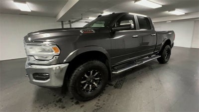 2022 RAM 2500 Laramie Crew Cab 4x4 6'4" Box