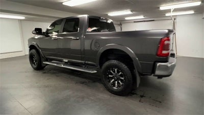 2022 RAM 2500 Laramie Crew Cab 4x4 6'4" Box