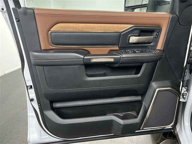 2024 RAM 2500 Limited Longhorn Crew Cab 4x4 6'4" Box