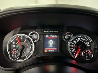 2022 RAM 3500 Tradesman Crew Cab 4x4 8' Box