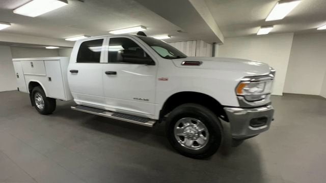 2022 RAM 3500 Tradesman Crew Cab 4x4 8' Box