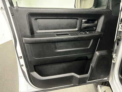 2022 RAM 3500 Tradesman Crew Cab 4x4 8' Box