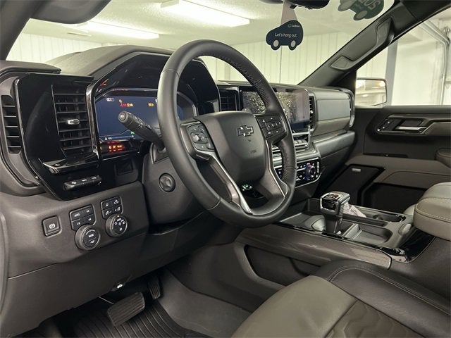 2025 Chevrolet Silverado 1500 ZR2