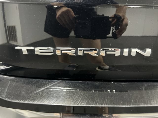 2024 GMC Terrain AT4
