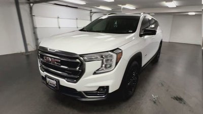 2024 GMC Terrain AT4