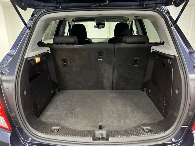 2019 Chevrolet Trax LS - Photo 24