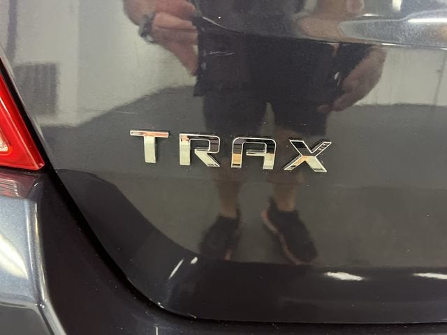 2019 Chevrolet Trax LS - Photo 30
