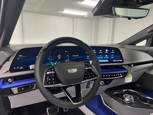 2027 Cadillac OPTIQ Luxury