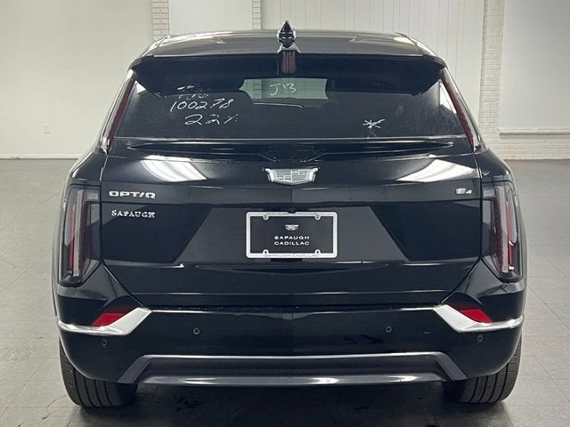 2027 Cadillac OPTIQ Luxury