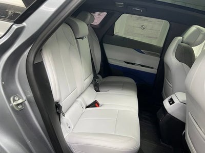 2027 Cadillac OPTIQ Luxury