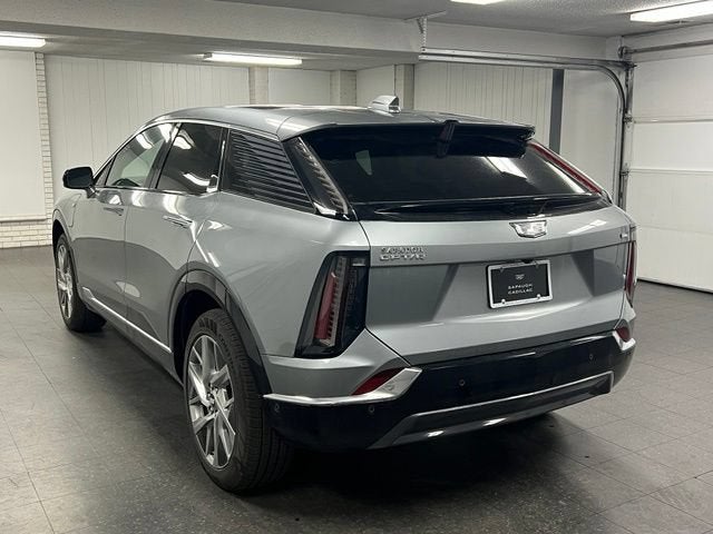 2027 Cadillac OPTIQ Luxury