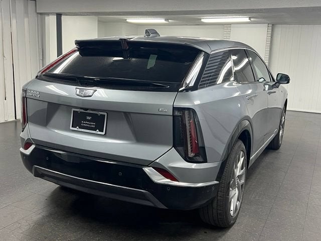 2027 Cadillac OPTIQ Luxury