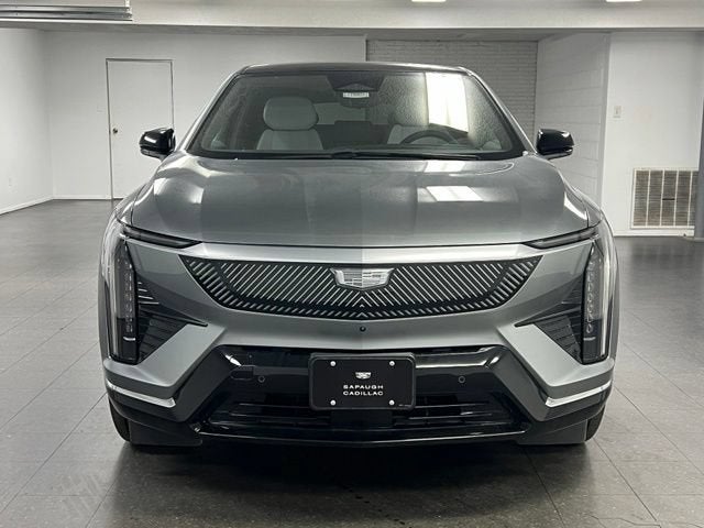 2027 Cadillac OPTIQ Luxury
