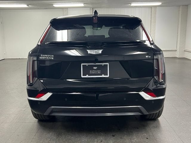 2027 Cadillac OPTIQ Luxury