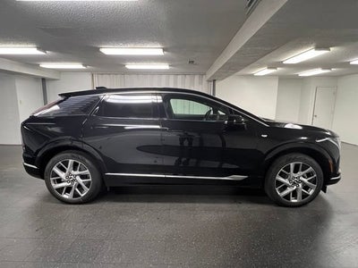 2027 Cadillac OPTIQ Luxury