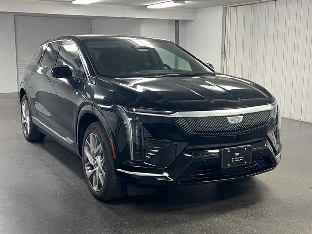 2027 Cadillac OPTIQ Luxury