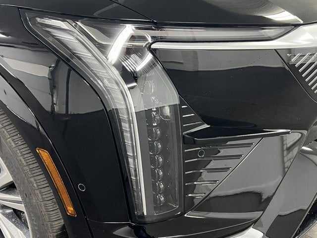 2026 Cadillac OPTIQ Premium Luxury