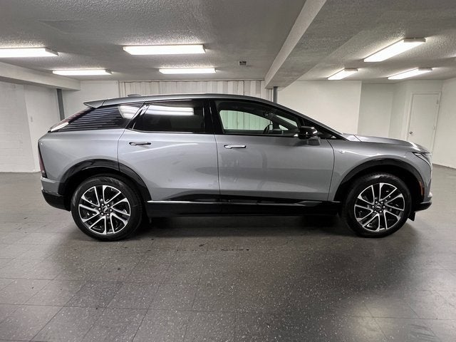 2025 Cadillac OPTIQ Sport 2