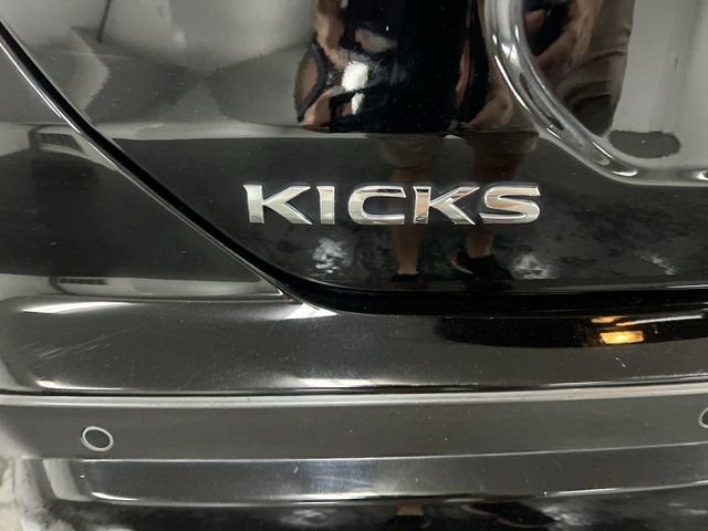2024 Nissan Kicks S Xtronic CVT
