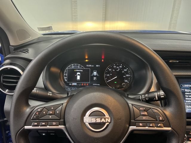 2024 Nissan Kicks SV Xtronic CVT