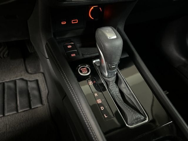 2023 Nissan Kicks SV Xtronic CVT