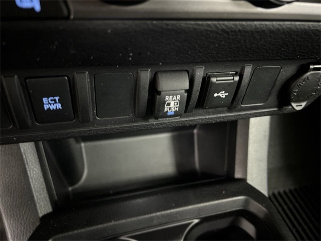 2022 Toyota Tacoma SR5 V6