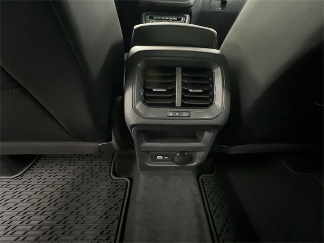 2024 Volkswagen Tiguan 2.0T Wolfsburg Edition