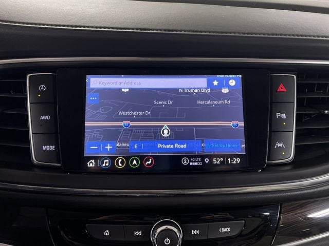 2022 Buick Enclave Essence