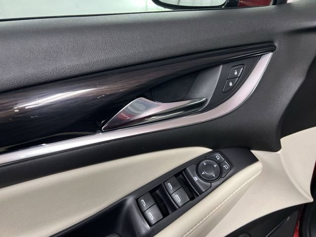 2022 Buick Enclave Essence