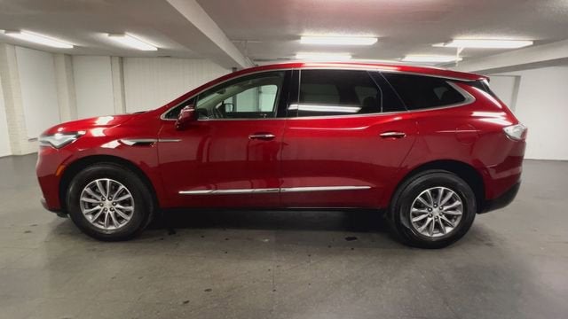 2022 Buick Enclave Essence