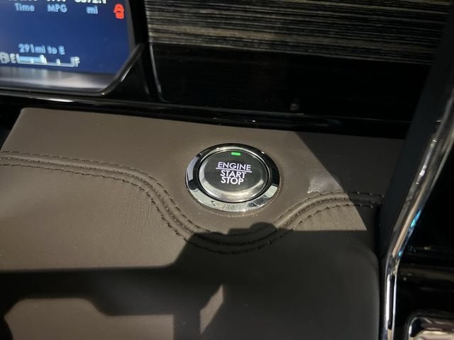 2023 Lincoln Navigator Black Label L