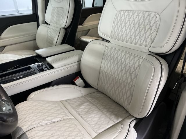 2023 Lincoln Navigator Black Label L