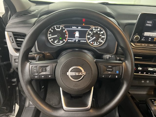 2024 Nissan Rogue SV - Photo 11