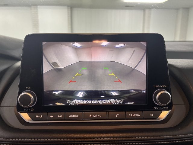 2024 Nissan Rogue SV - Photo 14