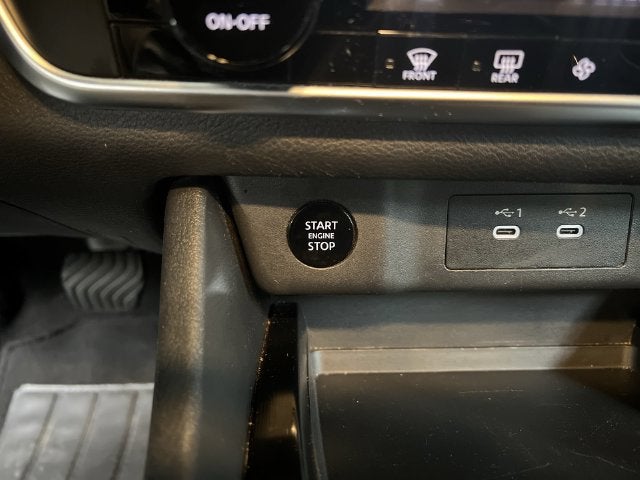 2024 Nissan Rogue SV - Photo 16