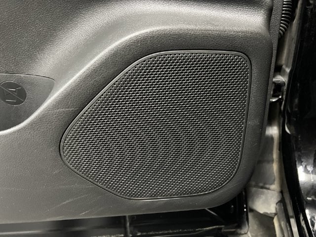 2024 Nissan Rogue SV - Photo 23