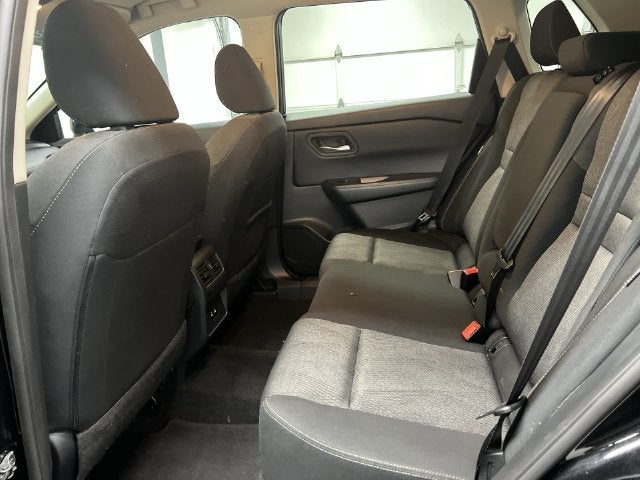 2024 Nissan Rogue SV - Photo 24