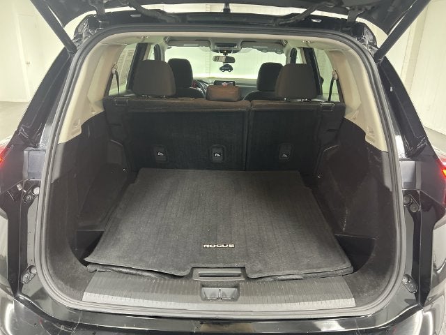 2024 Nissan Rogue SV - Photo 25