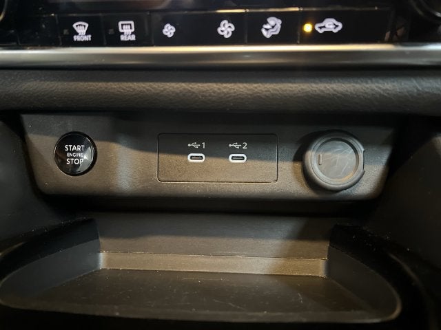 2024 Nissan Rogue SV - Photo 34