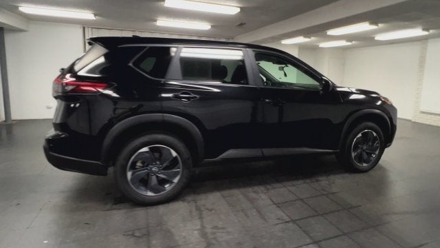 2024 Nissan Rogue SV - Photo 9