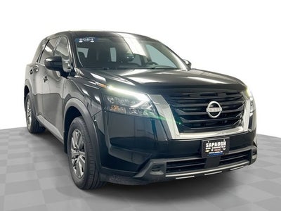 2024 Nissan Pathfinder S FWD