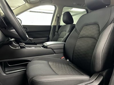 2024 Nissan Pathfinder S FWD