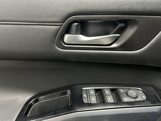 2024 Nissan Pathfinder SL 4WD