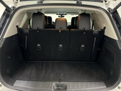 2024 Nissan Pathfinder SL 4WD