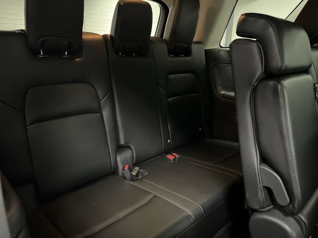2024 Nissan Pathfinder SL 4WD