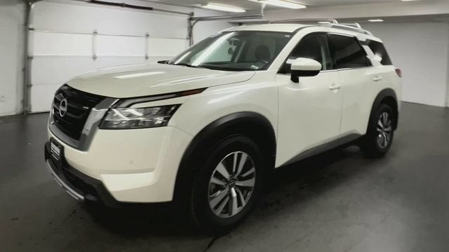 2024 Nissan Pathfinder SL 4WD