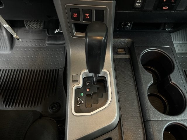 2017 Toyota Sequoia SR5