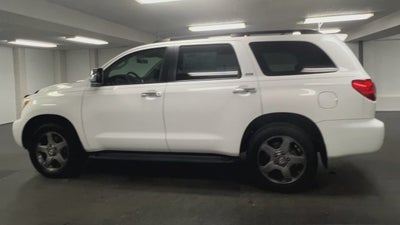 2017 Toyota Sequoia SR5