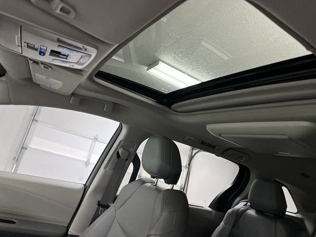 2024 Toyota Sienna Limited